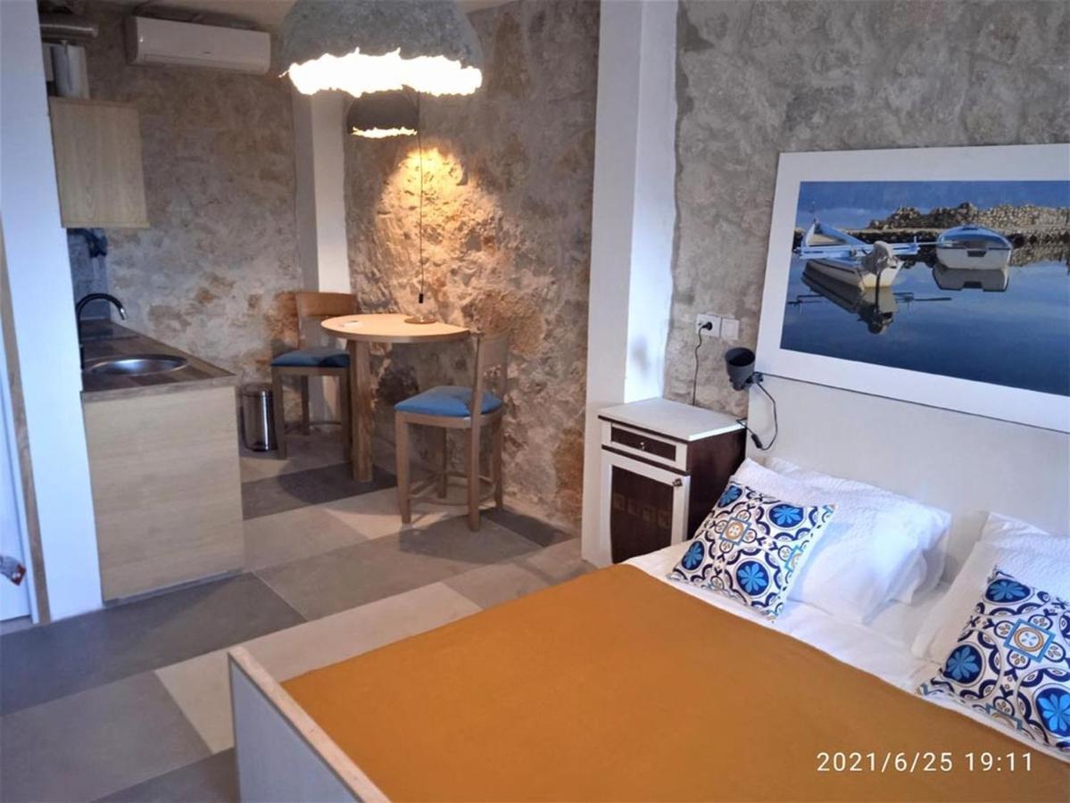 Agave Apartments Stara Baska Luaran gambar